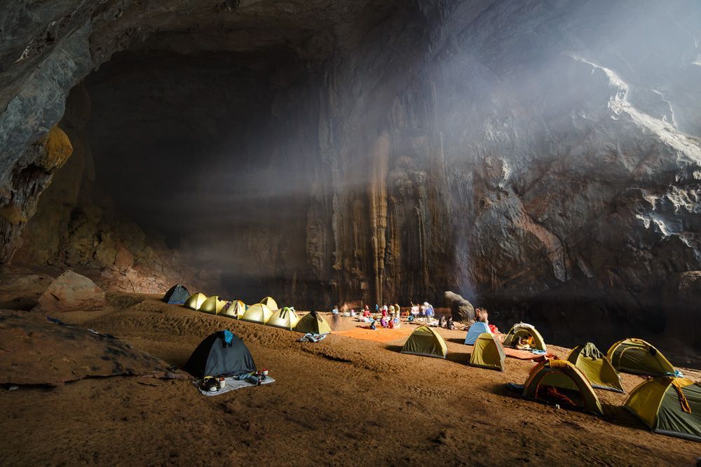 Explore Son Doog Cave (Hang Son Doog) near Phong Nha - Vietnam